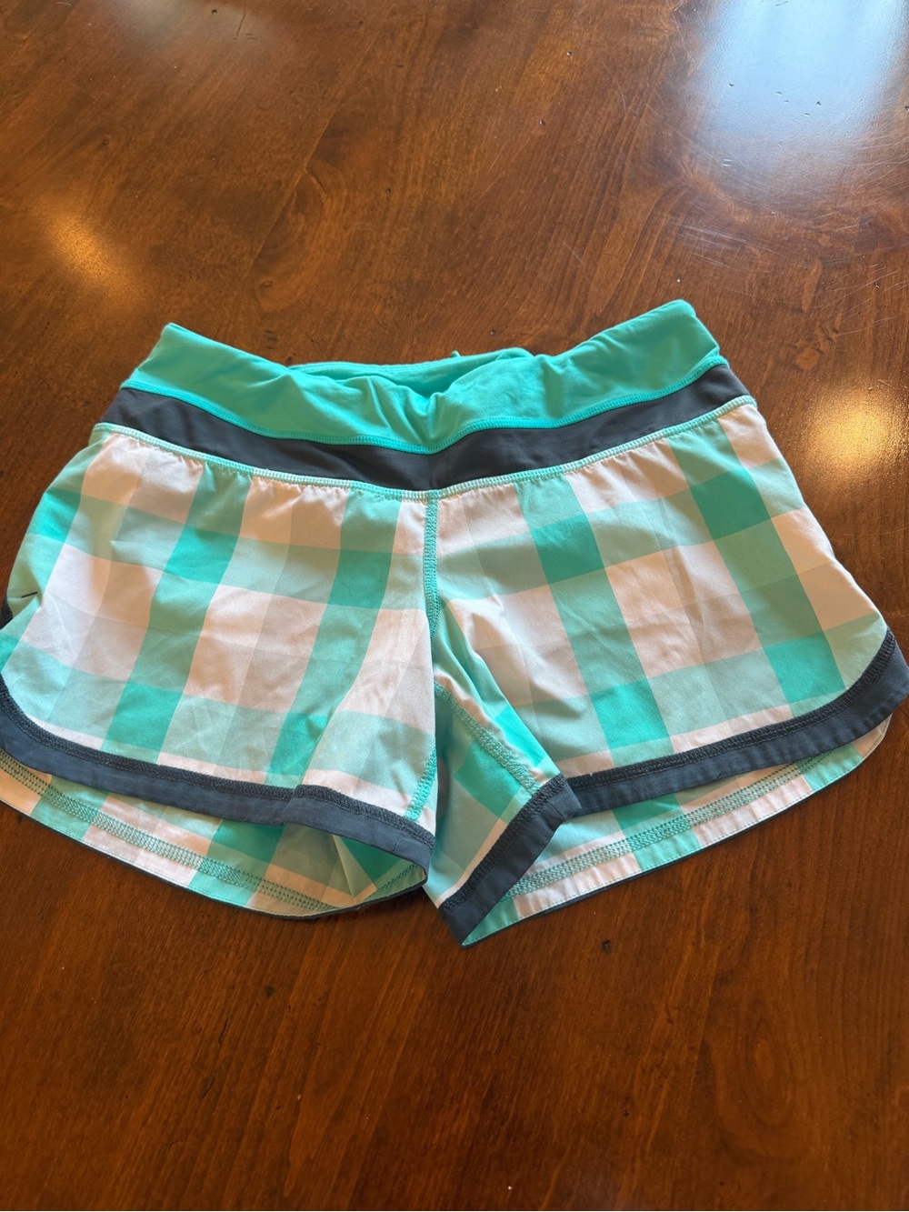 Lululemon Speed Shorts in Checkmate Lagoon 2.5” inseam